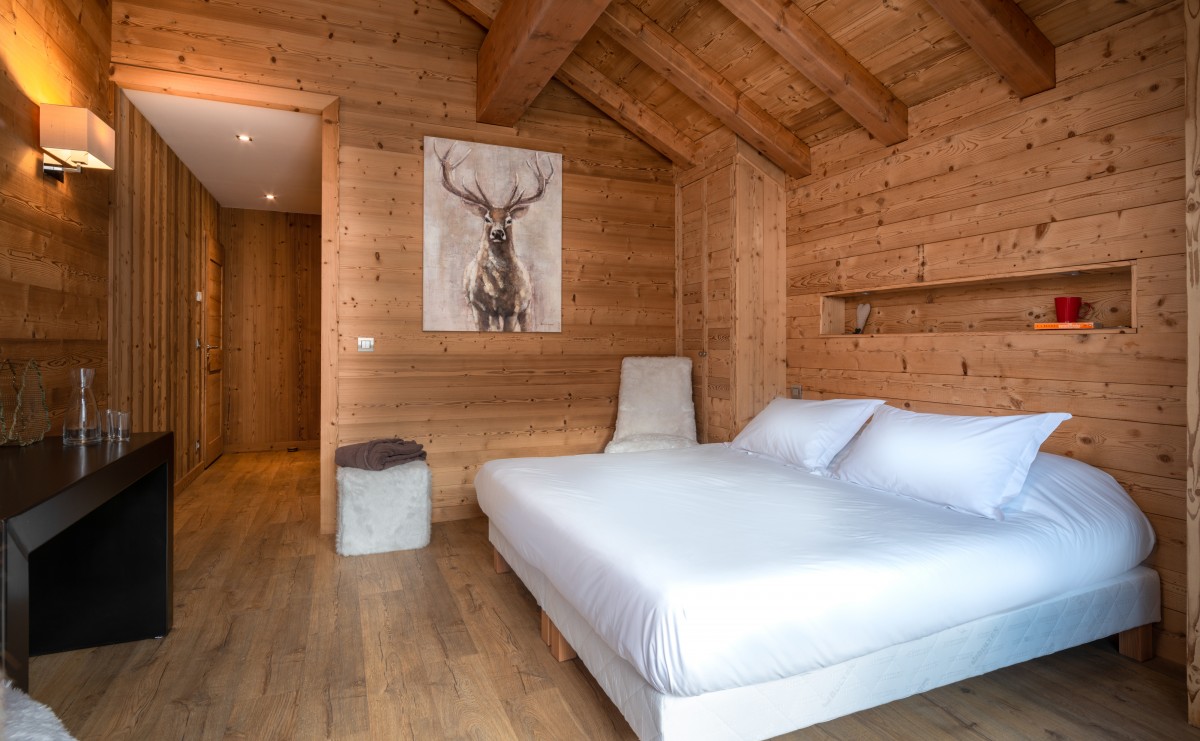 Chalet Kashmir Bedroom