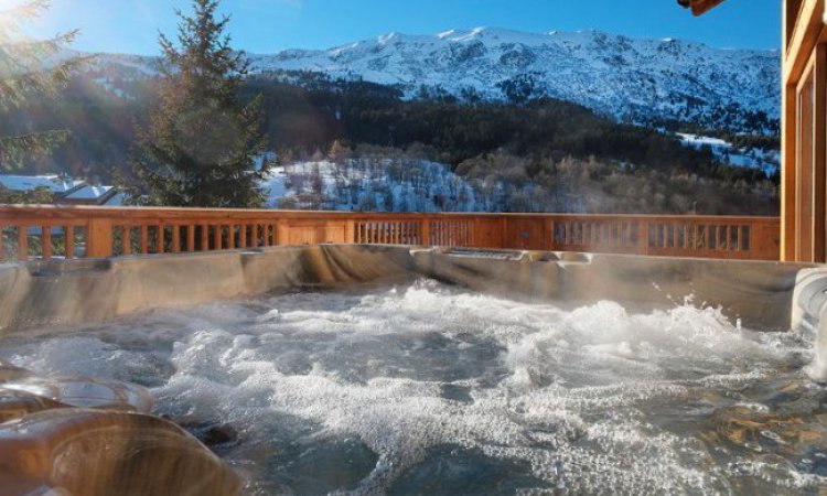 Chalet Bellacima Hot Tub