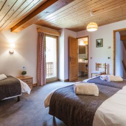 One of the Triple bedrooms in Chalet Covie Meribel Les Allues