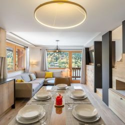 The Kitchen and dining area in Apartment Arolaz 15 Meribel