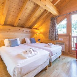 Chalet L'Ancolie Twin Bedroom