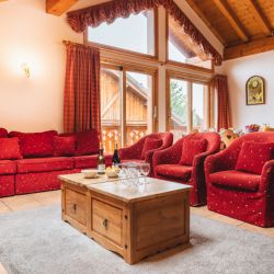 The spacious Living area in Chalet Azalee Meribel