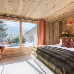 Chalet Mont Tremblant Double Bedroom