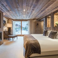 Chalet Mont Tremblant Double Bedroom