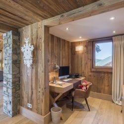 Chalet Mont Tremblant Study