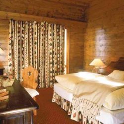 Hotel Le Mont Vallon Bedroom