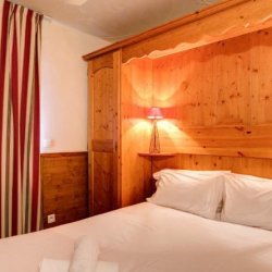 Chalet Aries double bedroom