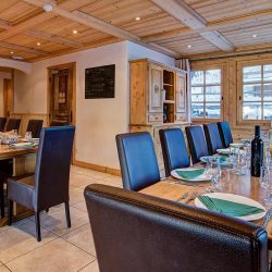 Chalet Estrella Dining Room