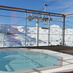 An Outdoor Hot Tub at Club Med Sensations in Val Thorens