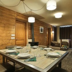 Chalet Libra Dining Room