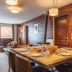 The Living and dining room in Chalet Verseau, Val Thorens
