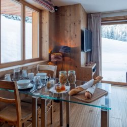 Chalet Marmottes Breakfast Table