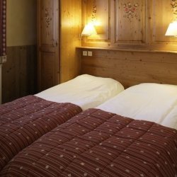 Chalet Peche Twin Bedroom