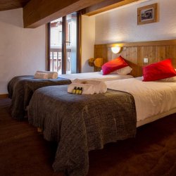 Chalet Rennie Twin Bedroom