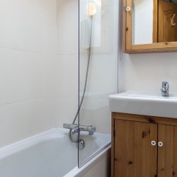 A Bathroom in Apartment Jardin in Meribel Morel