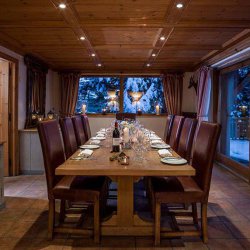 Chalet Les Bartavelles Dining Room