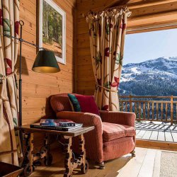 Chalet Les Bartavelles corner chair and view