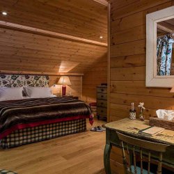 Chalet Les Bartavelles double bedroom