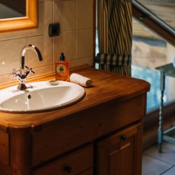Chalet Bellevue Bathroom