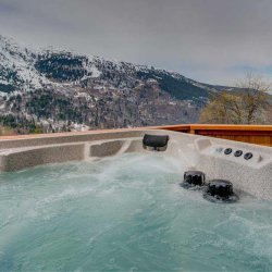 Chalet Aline Hot Tub