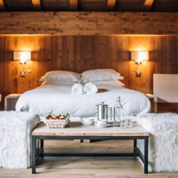 Chalet Kashmir Bedroom