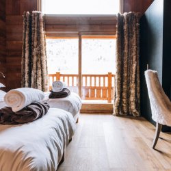Chalet Kashmir Bedroom