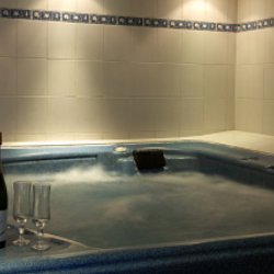 Chalet Hot Tub