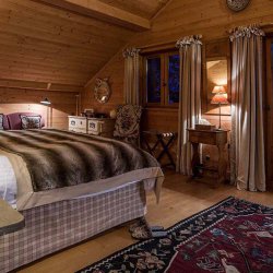 Chalet Les Bartavelles double bedroom