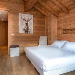 Chalet Kashmir Bedroom