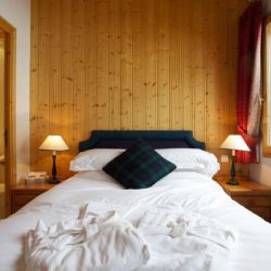 Chalet Quatre Meules Bedroom 