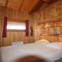 Chalet Simone Bedroom