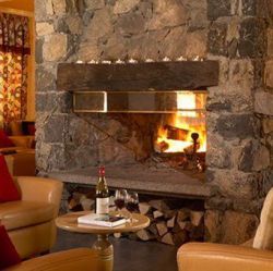 Chalet Hotel Tarentaise Roaring Fire