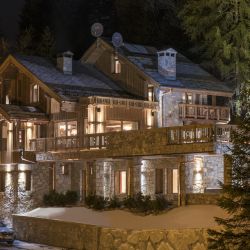 Chalet Valentine at Night