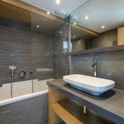 A Bathroom in Apartment Le Glaciers 12 Meribel