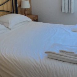 Double bedroom in apartment Grand Duc Meribel