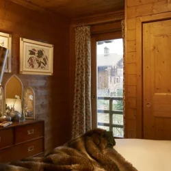 Bedroom A in the Apartment, Chalet La Petite Pia, Meribel