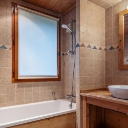 A Bathroom in Chalet Mathilde Val Thorens