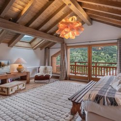 Spacious bedrooms in Chalet Etoile des Neiges Meribel