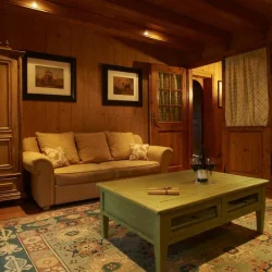 The Seating area in Bedroom 2 in Chalet La Petite Pia, Meribel