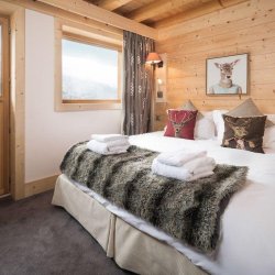 One of the comfortable Bedrooms in Chalet Bellacima Lodge, Meribel