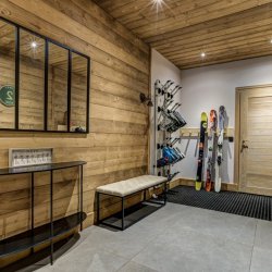The ski and boot room in Chalet Phoebe in Meribel