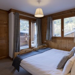 Double/Twin bedoom in Chalet Everest in Meribel