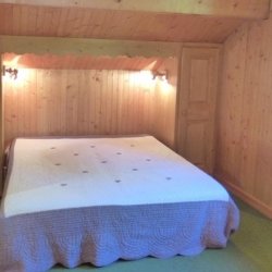 A Bedroom in Chalet La Renarde Meribel