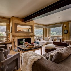 The Spacious living area in Chalet La Chouette Meribel