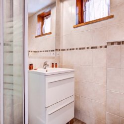 A shower room in Chalet Veronica Meribel