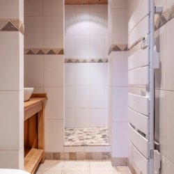 A Shower room in Chalet Chloe Val Thorens