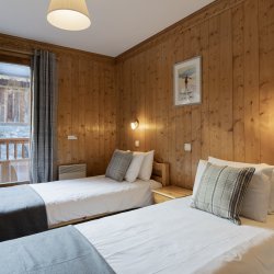 Twin/double bedoom, Chalet Everest, Meribel