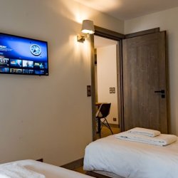 The Twin Bedroom in Apartment La Suite in Meribel