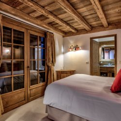 One of the lovely Bedrooms in Chalet Amarena Meribel