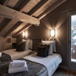 A Twin Bedroom, inChalet Brenettes, Meribel